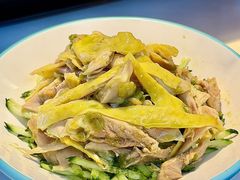 -江边城外烤全鱼(世茂广场店)
