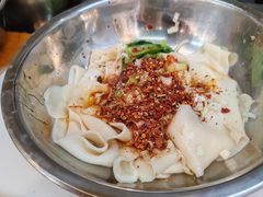 -爱骅裤带面馆(东木头市店)