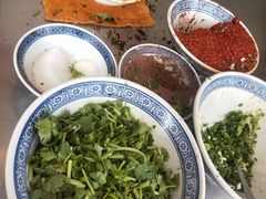 -曾笼笼牛肉饼
