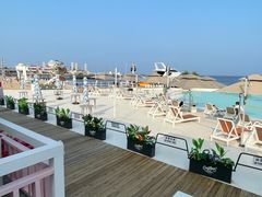 -北戴河碧螺塔海上酒吧公园