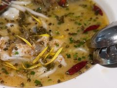 -渔语鱼酸菜鱼新川菜(来福士店)