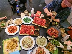 -肥肥虾庄·金牌油焖大虾(东湖欢乐谷店)