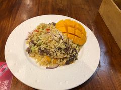 椰香芒果牛柳饭女士-more than meow吴止猫主题餐厅(承德 中船汇店)