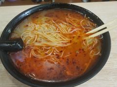 骨汁烫面-小竖点徽派卷面皮(洪都店)