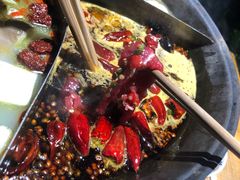-白乐天毛肚火锅馆(南滨路店)
