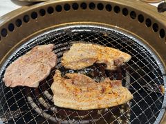 -炙城·韩式烤肉(南京东路店)