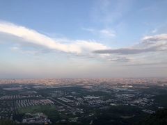 -鬼笑石后山停车场