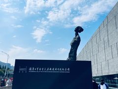 -侵华日军南京大屠杀遇难同胞纪念馆-停车场