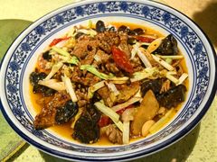 -铜锣湾·有麝自然香(重庆新天地店)