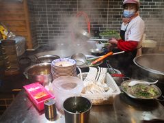 -杨三孃跷脚牛肉(西外棕榈岛店)