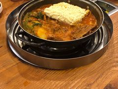 土豆排骨火锅-喇喇排骨火锅·传统韩式脊骨汤(望京西园总店)