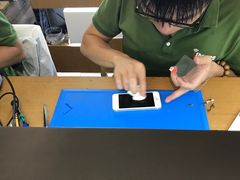 -爱畅享华为苹果手机维修服务(虹口龙之梦店)