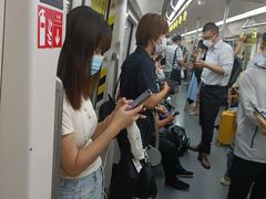 -靖江路(地铁站)