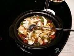 -黔蘑菇四季餐厅(观山湖店)