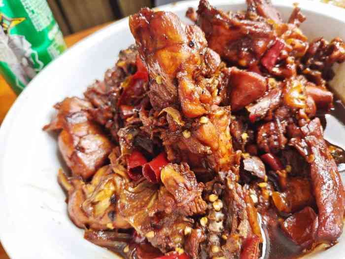 鸡架挺好不过是甜的打包最后扔了严重不对胃口其它家常菜不错