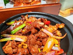 双葱爆炒吊龙胸口肉-东江海鲜大排档·潮汕菜·砂锅粥