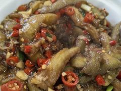 -湖南人家湘菜馆(镇江路店)