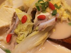 -巷子里小酒馆(繁荣路店)
