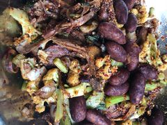 -嘎嘎鸭下巴·爆辣干锅(女人街店)