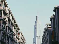 -紫峰大厦