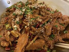 -张大师鸭爪爪特色干锅(南湖店)