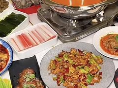 -密苏里·吖咪KTV火吧