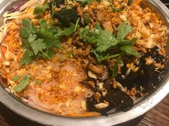 -喝丢一只鞋辣炒海鲜小烧烤(三八广场店)