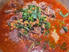 -张翻越·川渝冒菜·武汉黑鸭煲(城北万象城店)