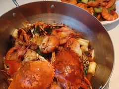 -七欣天香辣蟹火锅(闵行浦江欢乐颂店)