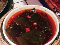 -贤合庄卤味火锅(时代广场店)