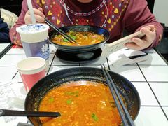 -肥汁米蘭香港米线(长宁来福士店)