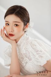 -艾米丽婚纱礼服