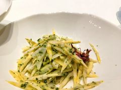 -梅花香里大酒店(郁金香路店)