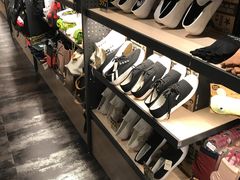 -酷乐潮玩(金桥国际店)