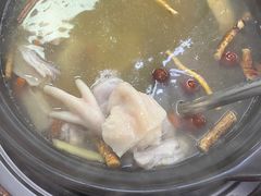 -花苑美食横琴生蚝火锅(拱北粤华路店)