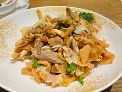 独创摇摇鸡2.0-粤集·手工粤菜(皇庭广场店)