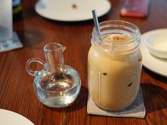 -ROAST coffee & eatery