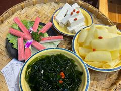 -卤校长重庆火锅(恒隆广场店)