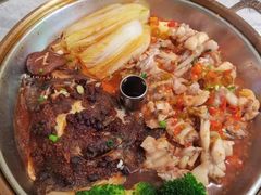-璞臻汽锅餐厅(南京东路店)