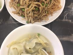 肉丝两面黄-王家沙点心店(南京西路总店)