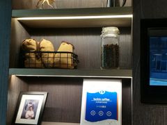 -瑞幸咖啡(1+1大厦店)