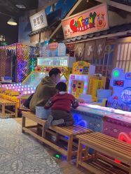 -卡通尼乐园(新达汇三林店)