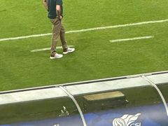 -上海游泳馆(地铁站)