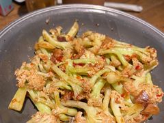 -蜜桃餐厅·伴山(湖滨商业街店)