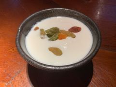 新疆手工老酸奶-楼兰新疆主题餐厅(悠方店)