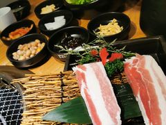 -黑牛黑猪烤肉专门店(万象城店)