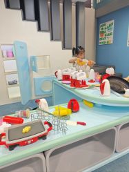 -MINI MARS KIDS CLUB亲子家庭中心(长宁天山店)