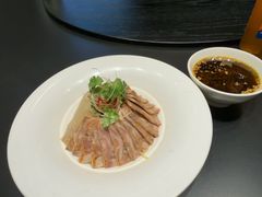 -艳阳天民俗村(公园路店)