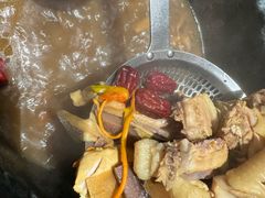 -蘑界·野生菌火锅(深业上城店)