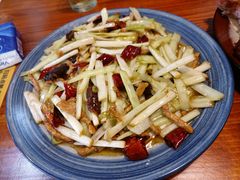 -六禾熏酱小酒馆·东北菜(海甸岛店)
